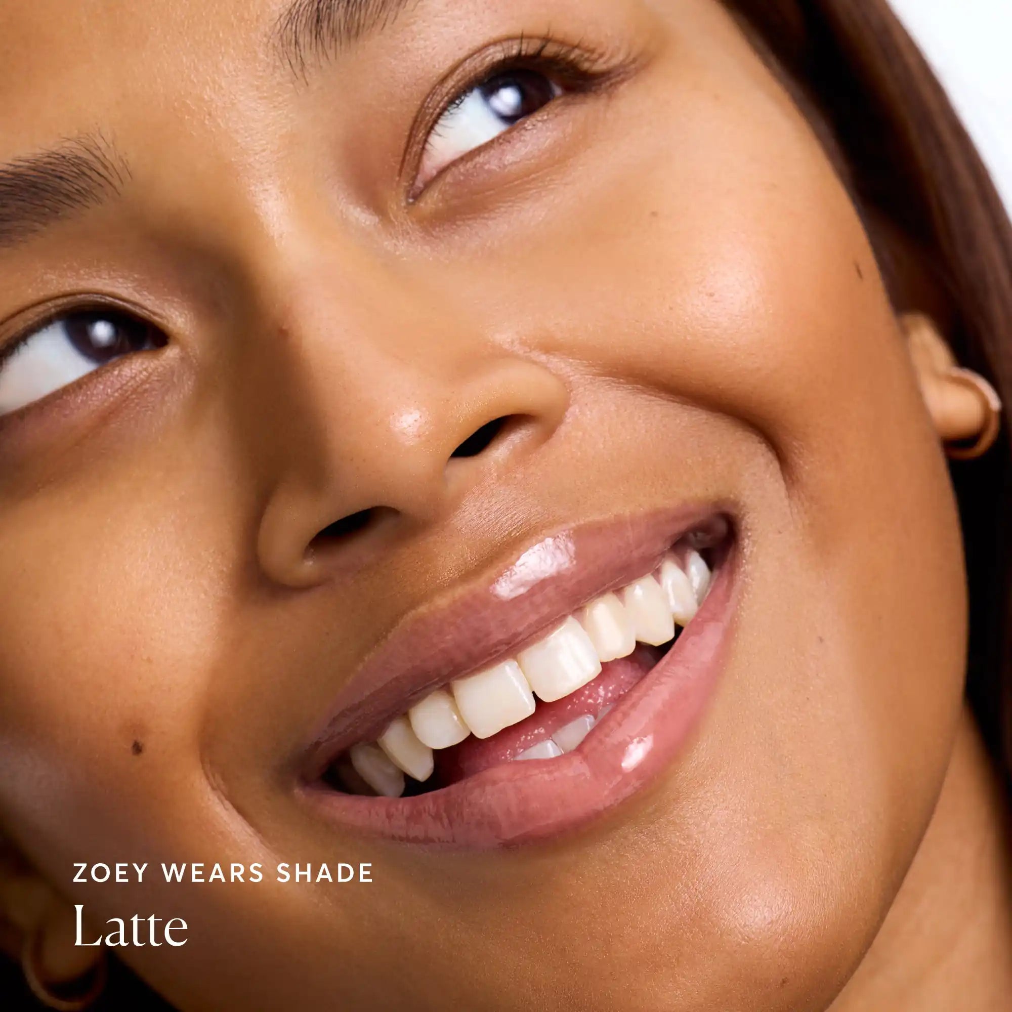 NATR-60110-Alt-Images-Phyto-Glow-Lip-Balm-Latte-04.jpg